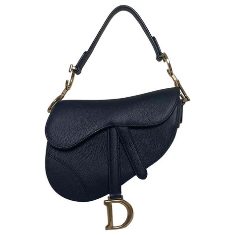 black dior grained calfskin saddle messenger bag|Saddle Messenger Bag Black Dior Oblique Jacquard and Black .